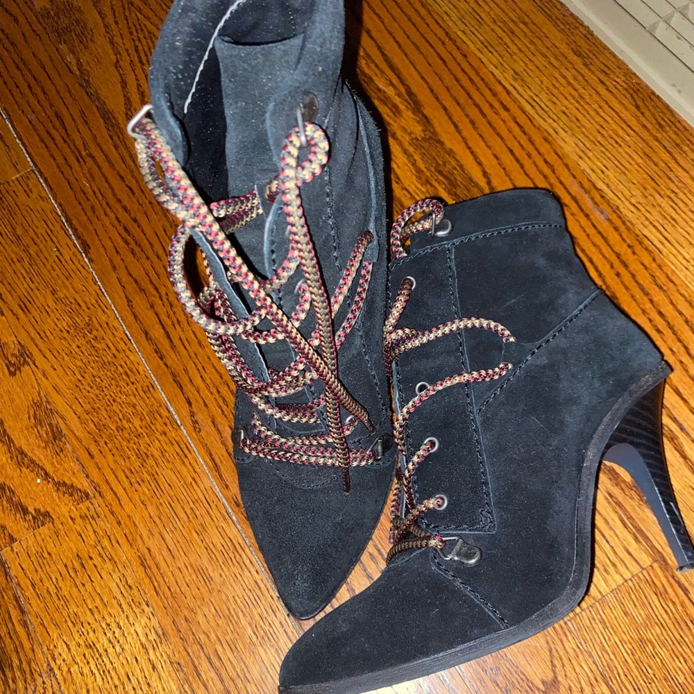 Ankle booties